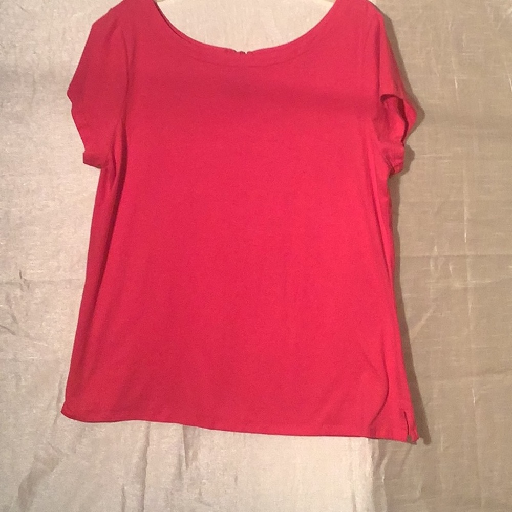 GAP Relaxed Red Short Sleeve T-Shirt